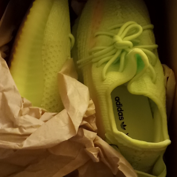 Men\'s Yeezy s shoes